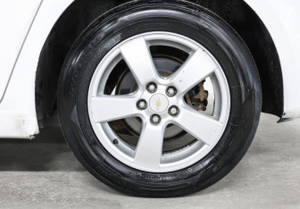 Подержанный автомобиль Chevrolet Cruze Sedan 2010 года (16 фото)