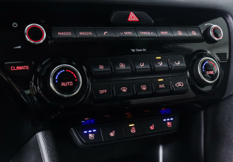 Подержанный автомобиль Kia Sportage 2017 года (18 фото)