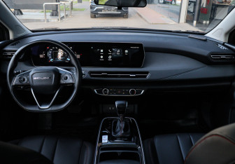Подержанный автомобиль BAIC U5 Plus 2023 года (9 фото)