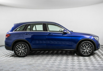 Подержанный автомобиль Mercedes-Benz GLC Coupe 2020 года (4 фото)