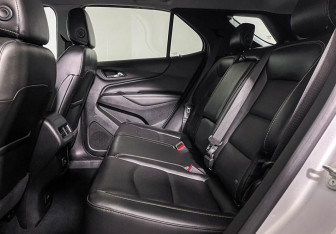 Подержанный автомобиль Chevrolet Equinox 2019 года (10 фото)