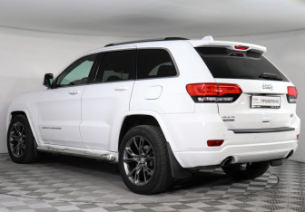Подержанный автомобиль Jeep Grand Cherokee 2013 года (7 фото)