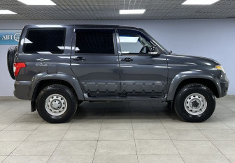 Подержанный автомобиль УАЗ Patriot 2023 года (4 фото)