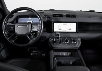 Подержанный автомобиль Land Rover Defender Suv 2021 года (12 фото)