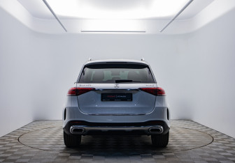 Подержанный автомобиль Mercedes-Benz GLE 2019 года (6 фото)