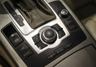 Подержанный автомобиль Audi A6 Sedan 2008 года (15 фото)