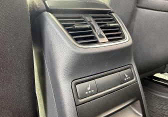 Подержанный автомобиль Skoda Octavia Liftback 2016 года (12 фото)