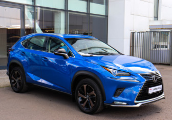 Подержанный автомобиль Lexus NX 2020 года (3 фото)