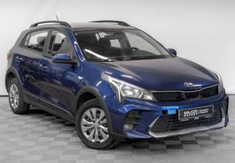 Подержанный автомобиль Kia Rio Hatchback 2021 года (3 фото)