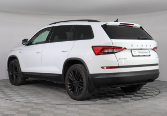 Подержанный автомобиль Skoda Kodiaq 2020 года (7 фото)