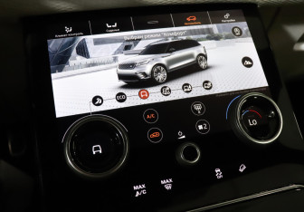Подержанный автомобиль Land Rover Range Rover Velar 2018 года (20 фото)