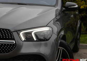 Подержанный автомобиль Mercedes-Benz GLE 2019 года (23 фото)
