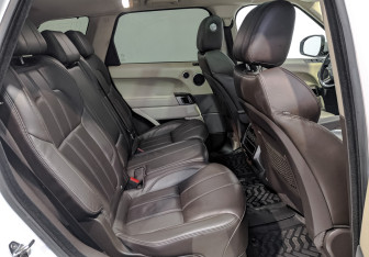 Подержанный автомобиль Land Rover Range Rover Sport 2017 года (18 фото)