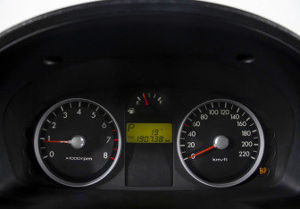 Подержанный автомобиль Hyundai Getz 2007 года (11 фото)