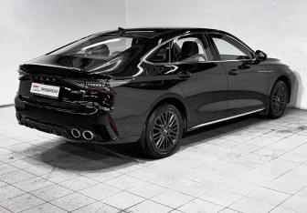 Подержанный автомобиль Chery Arrizo 8 2024 года (5 фото)