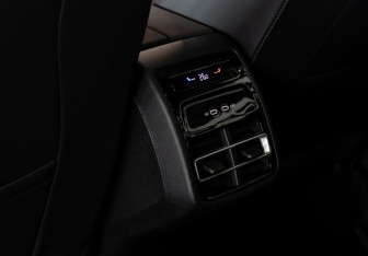Новый Volkswagen Tiguan 2025 (11 фото)