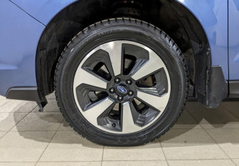 Подержанный автомобиль Subaru Forester Suv 2016 года (13 фото)