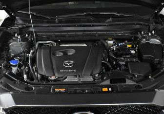 Подержанный автомобиль Mazda CX-5 2020 года (8 фото)