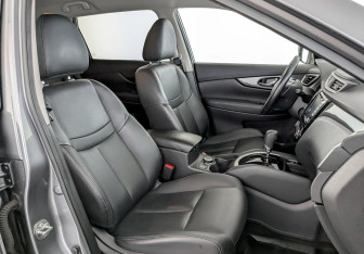 Подержанный автомобиль Nissan X-Trail 2018 года (24 фото)