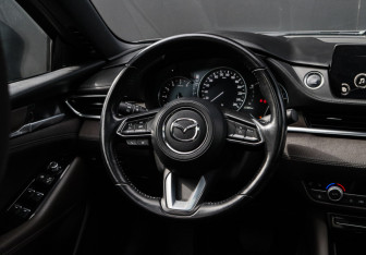 Подержанный автомобиль Mazda 6 Sedan 2020 года (11 фото)