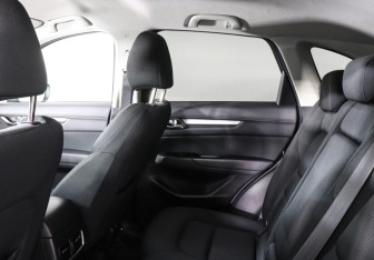Подержанный автомобиль Mazda CX-5 2019 года (11 фото)