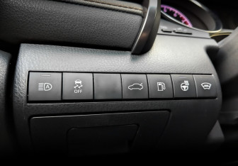 Подержанный автомобиль Toyota Camry Sedan 2018 года (25 фото)