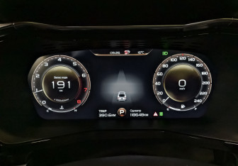 Подержанный автомобиль Geely Tugella 2021 года (12 фото)