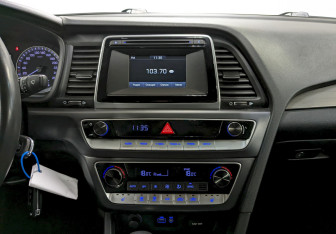 Подержанный автомобиль Hyundai Sonata 2018 года (22 фото)