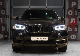 Подержанный автомобиль BMW X5 2017 года (2 фото)