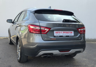 Подержанный автомобиль LADA (ВАЗ) Vesta Wagon 2019 года (7 фото)