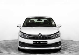 Подержанный автомобиль Citroen C4 Sedan 2017 года (2 фото)