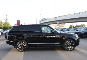 Подержанный автомобиль Land Rover Range Rover 2016 года (4 фото)