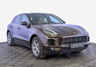 Подержанный автомобиль Porsche Macan 2016 года (3 фото)