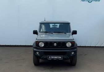Подержанный автомобиль Suzuki Jimny 2020 года (2 фото)