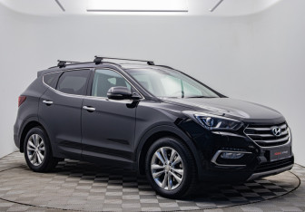 Подержанный автомобиль Hyundai Santa Fe 2016 года (7 фото)