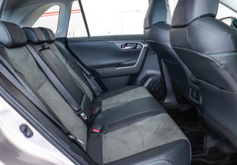 Новый Toyota RAV4 2025 (28 фото)