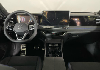 Новый Volkswagen Tiguan 2025 (10 фото)