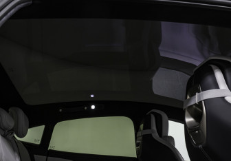 Подержанный автомобиль Xiaomi SU7 2024 года (28 фото)