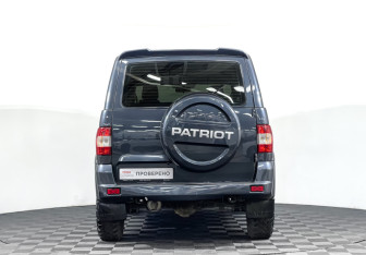 Подержанный автомобиль УАЗ Patriot 2021 года (6 фото)