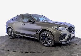 Подержанный автомобиль BMW X6 M 2020 года (3 фото)