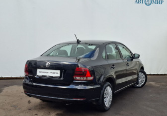 Подержанный автомобиль Volkswagen Polo Sedan 2018 года (5 фото)