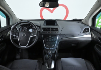 Подержанный автомобиль Opel Mokka 2014 года (8 фото)