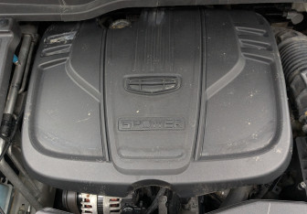 Подержанный автомобиль Geely Coolray 2022 года (9 фото)