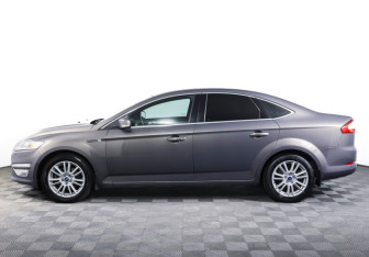 Подержанный автомобиль Ford Mondeo Sedan 2012 года (8 фото)