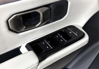 Подержанный автомобиль Jetour Dashing 2023 года (21 фото)