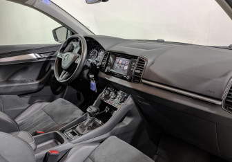 Подержанный автомобиль Skoda Karoq 2020 года (13 фото)