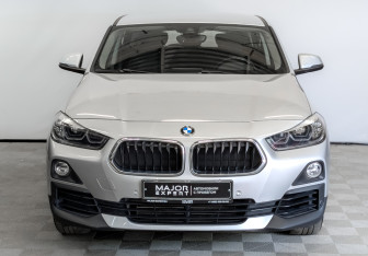 Подержанный автомобиль BMW X2 2020 года (2 фото)