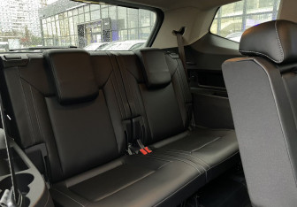 Подержанный автомобиль Volkswagen Teramont 2018 года (24 фото)