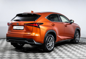 Подержанный автомобиль Lexus NX 2019 года (5 фото)