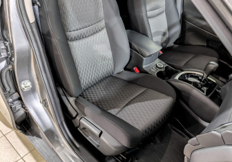 Подержанный автомобиль Nissan X-Trail 2019 года (23 фото)